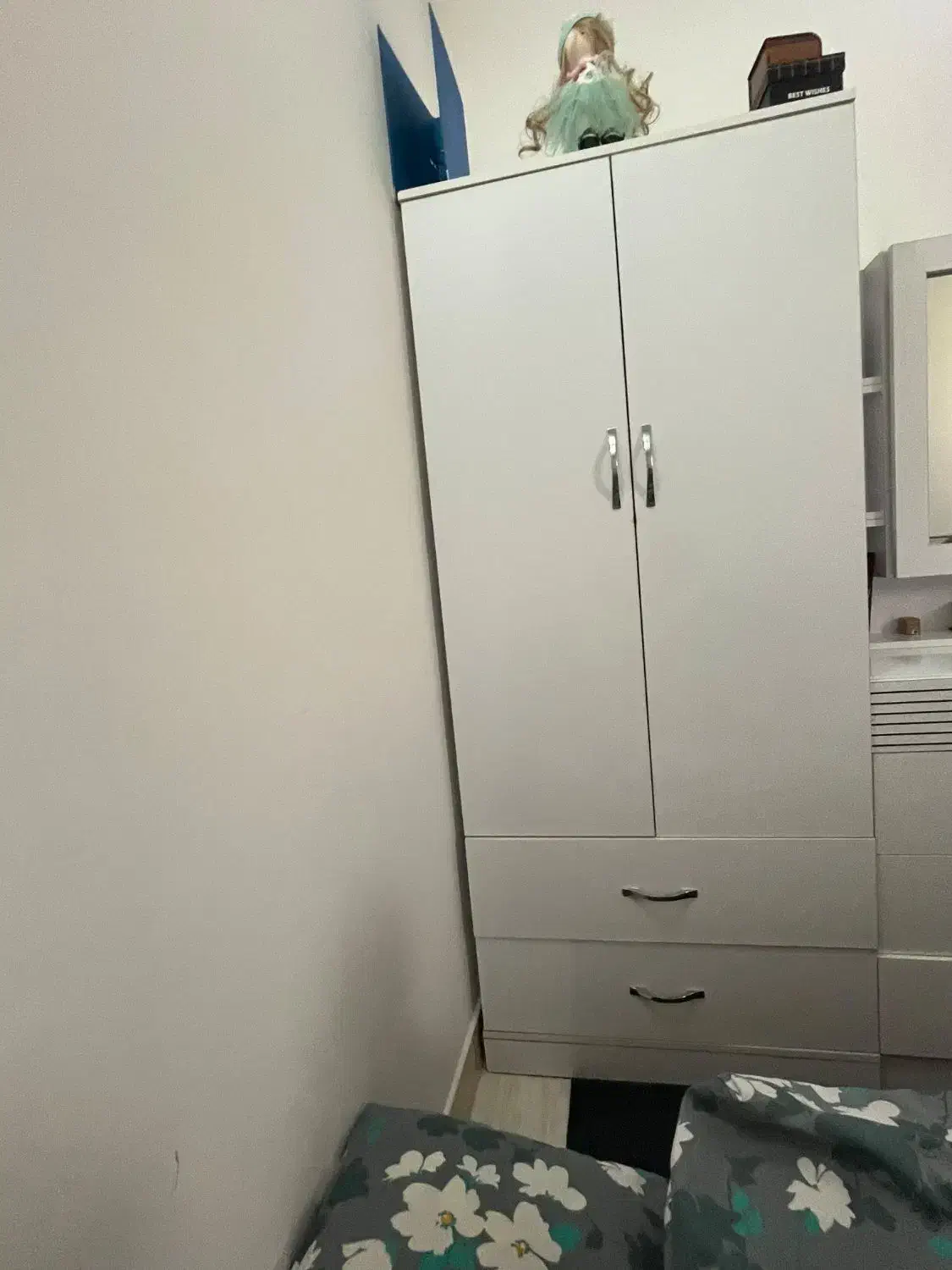 دراور و کمد ومیز تلویزیون با هم فروخته میشود|جاکفشی، کمد، دراور|ساری, |دیوار