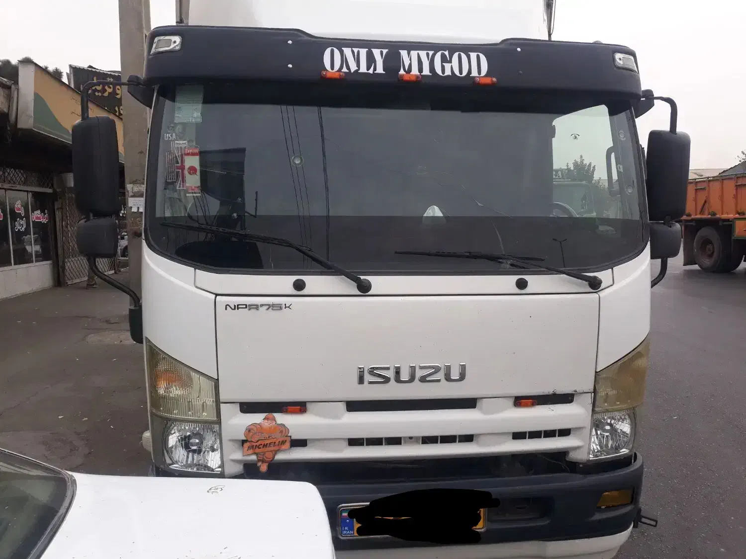 ایسوزو۶تن مدل۹۵ بیرنگ پلمپ همه چی فابریک.|خودرو سنگین|چهاردانگه (تهران), |دیوار