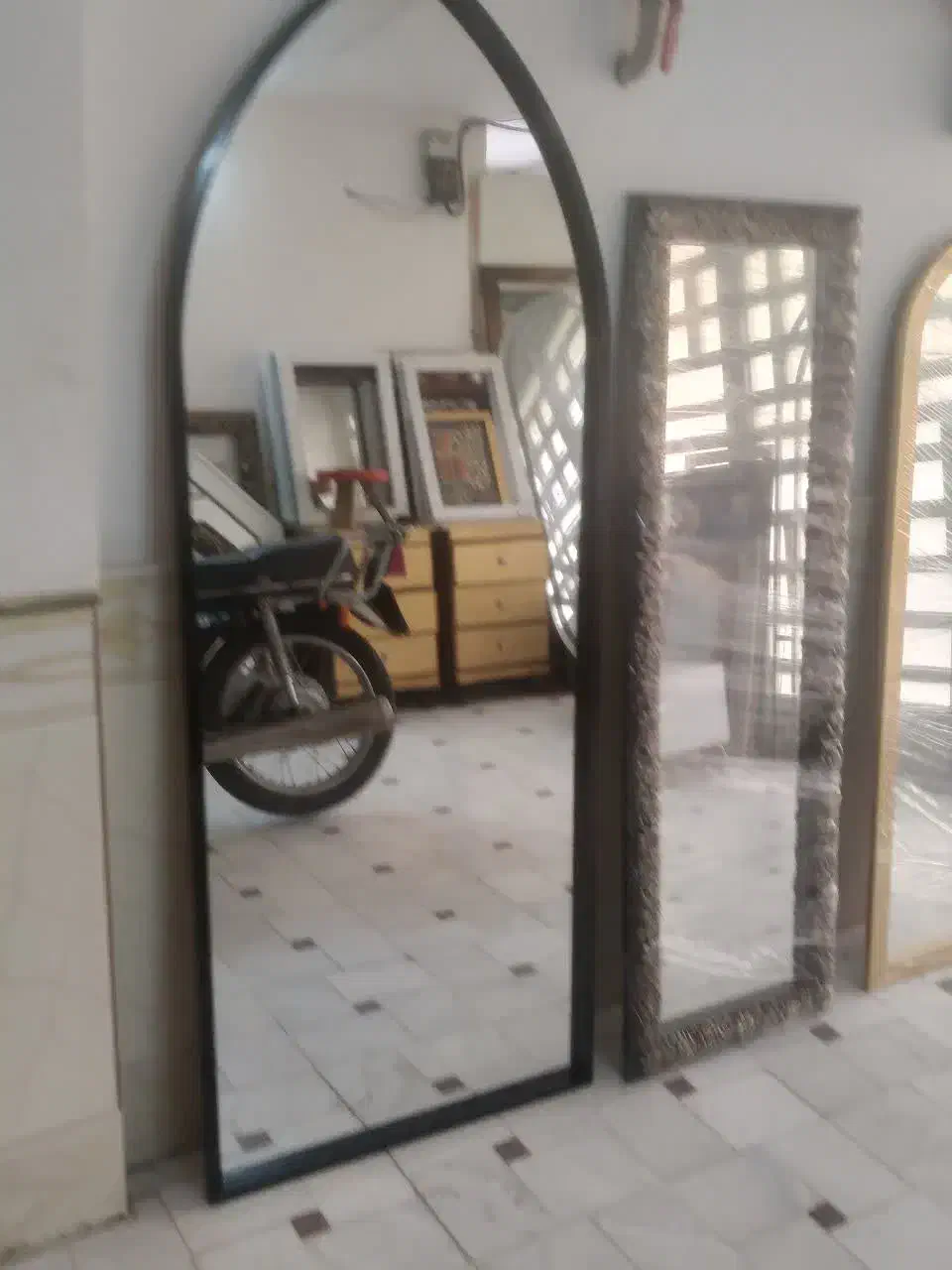 اینه قدی|آینه|قم, شهرک فاطمیه|دیوار