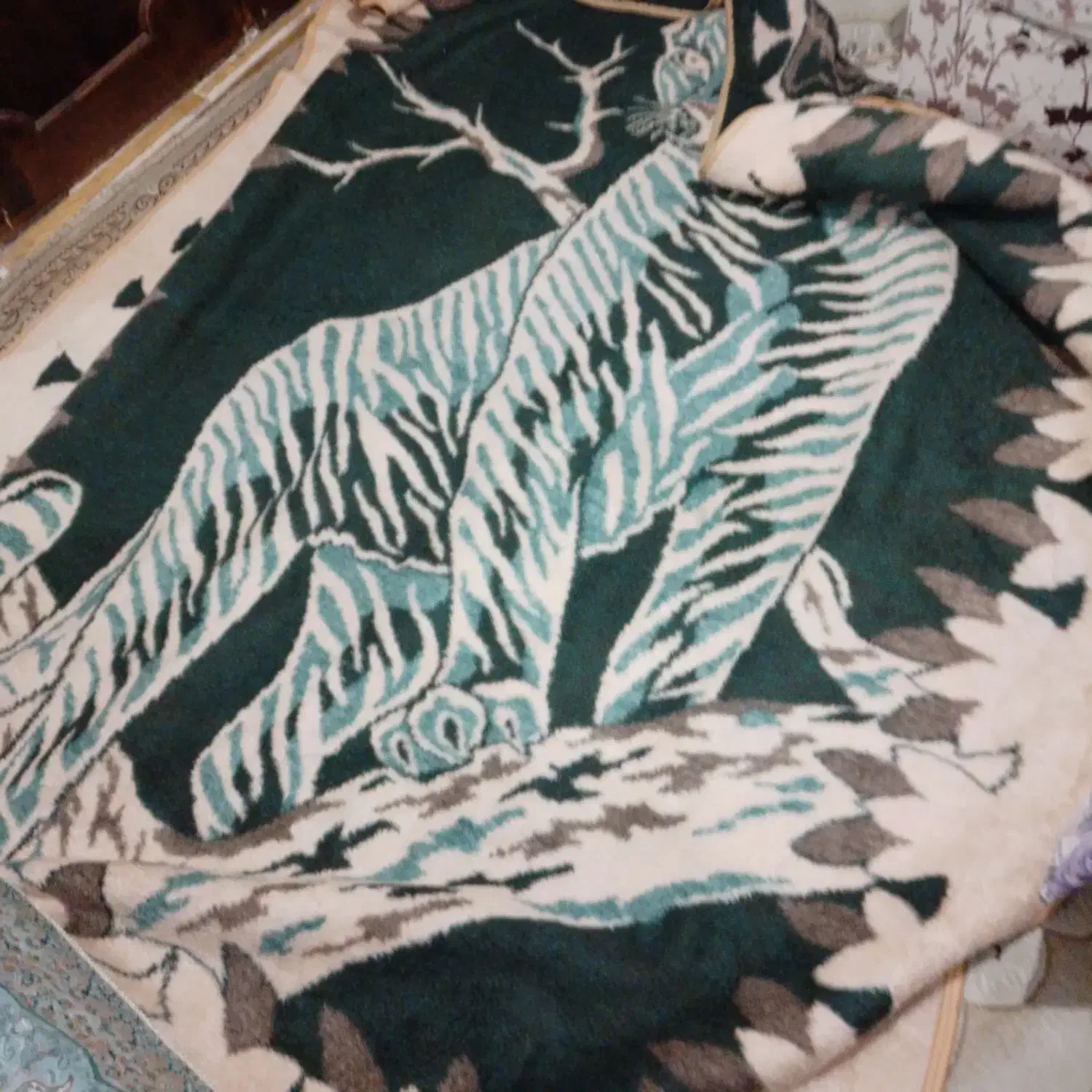 تشک وپتوتک نفره|رختخواب، بالش، پتو|لنگرود, |دیوار