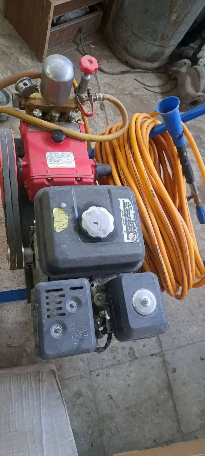 سمپاش فرغونی|خدمات باغبانی و درختکاری|پردیس, سیاه سنگ|دیوار