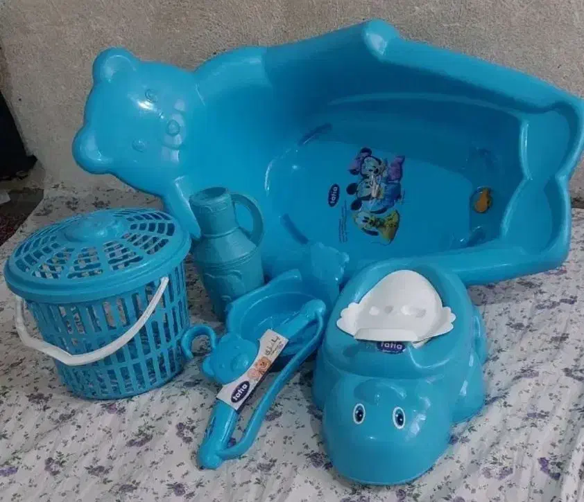 سرویس وان حمام بچه نو|اسباب و اثاث بچه|ماهدشت, |دیوار