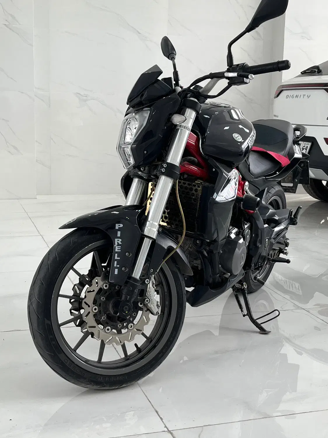 بنلی ۳۰۰|موتورسیکلت|گنبد کاووس, |دیوار