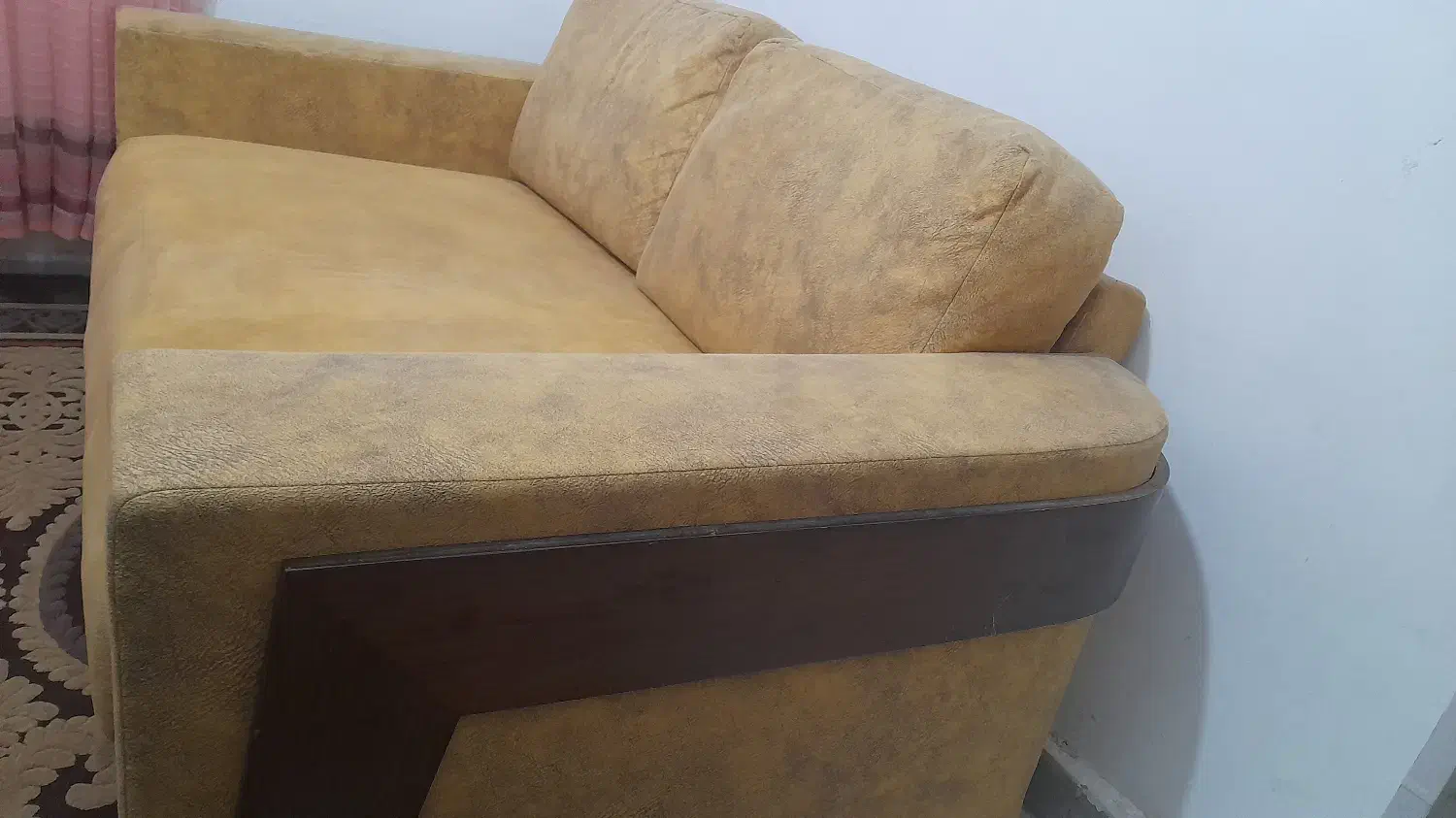 مبل تی وی ترک دونفره|مبلمان خانگی و میز عسلی|رشت, لاکانی|دیوار