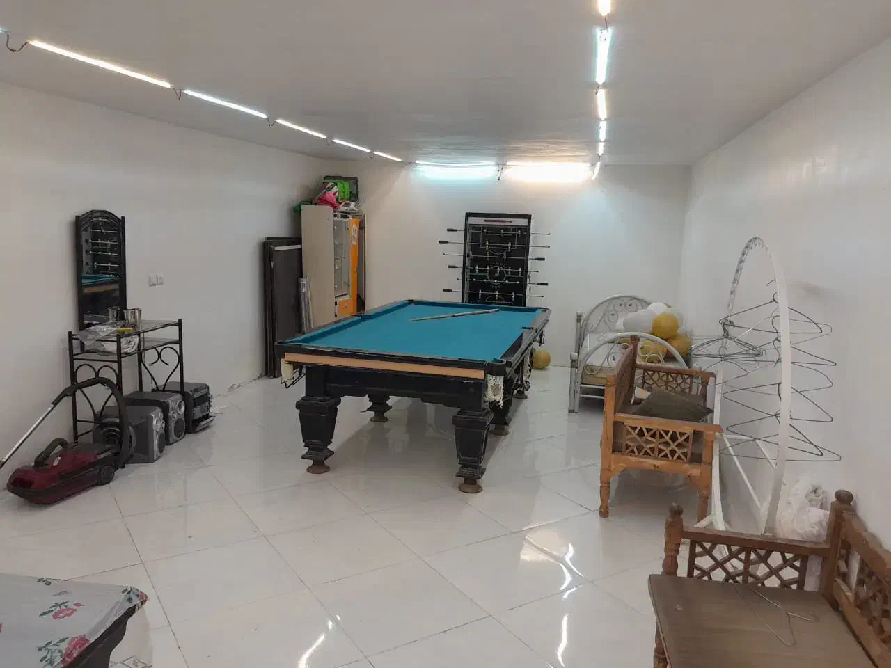 کرایه باغ ویلا|اجارهٔ کوتاهمدت ویلا و باغ|برخوار, |دیوار