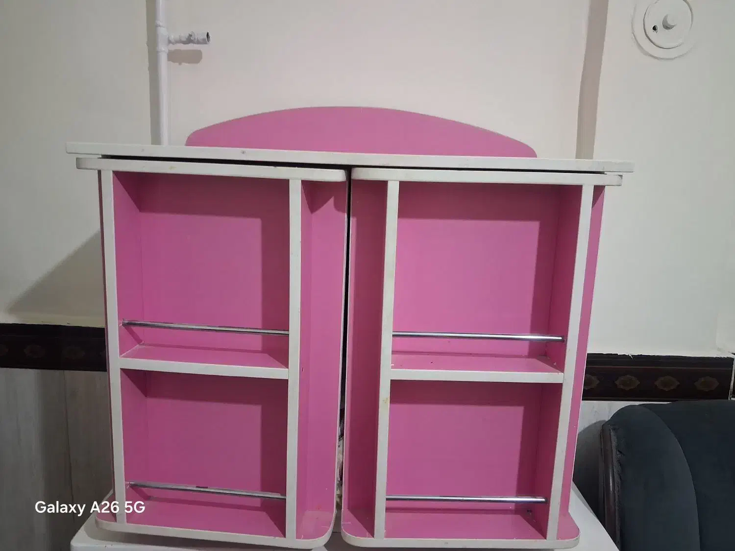 کمدمیزتحریرکاملانووسالم|میز تحریر و کامپیوتر|قرچک, شهرک الحدید|دیوار