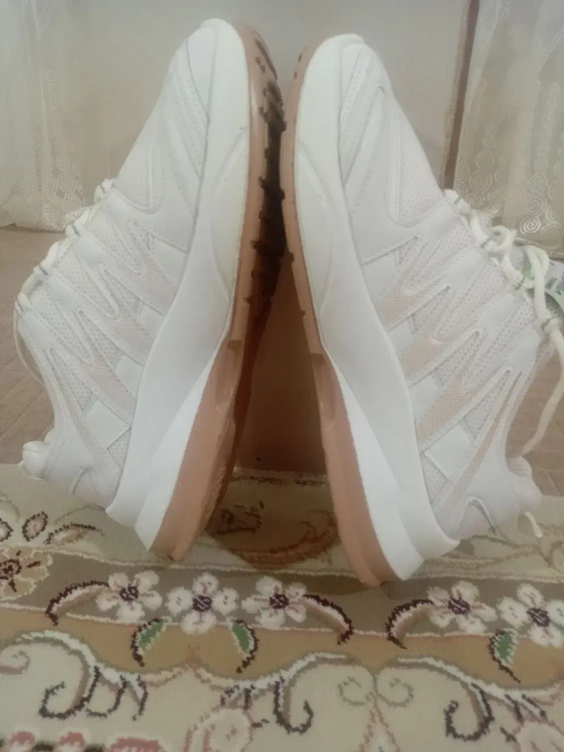 کفش راحتی کتونی|کیف، کفش، کمربند|قوچان, |دیوار