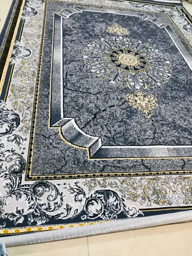 ۳تخته فرش۷۰۰شانه تراکم۲۱۰۰ هم شکل ۲تخته هم میدم|فرش|تربتحیدریه, میدان مرکزی|دیوار