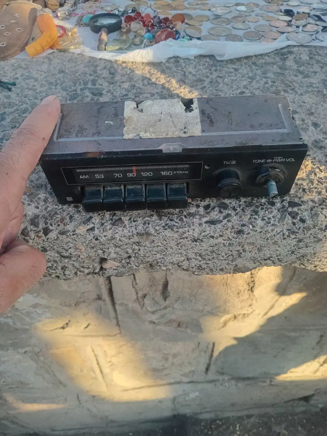 رادیو اتومبیل قدیمی|کلکسیون اشیاء عتیقه|نیشابور, شهرک اندیشه|دیوار