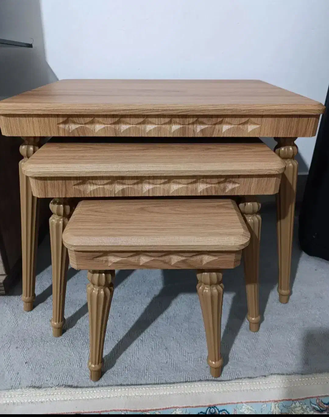 جلومبلی|مبلمان خانگی و میز عسلی|اقبالیه, |دیوار