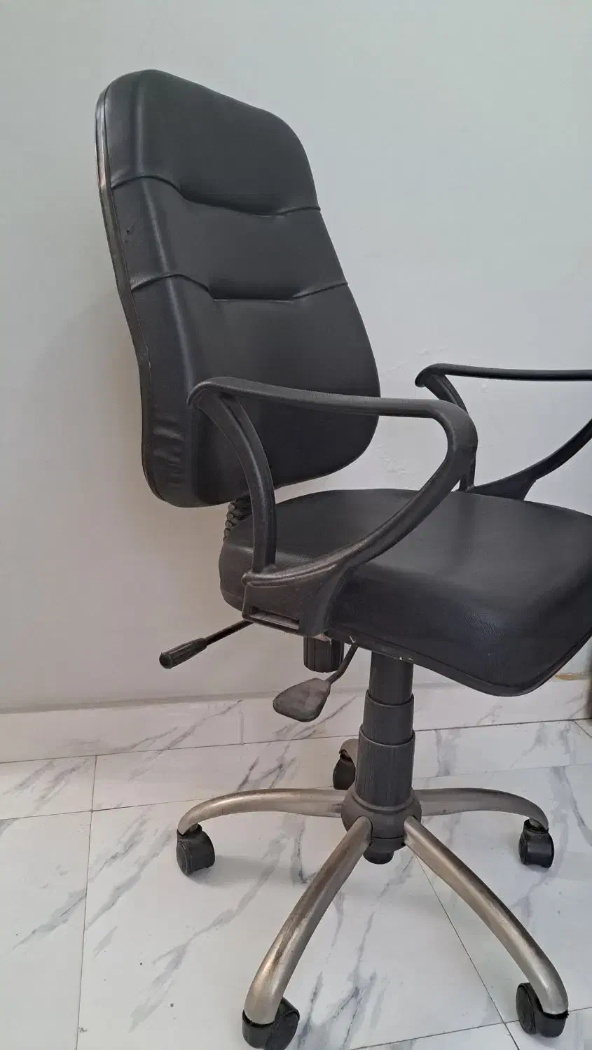 میز تحریر و فایل ۳ کشو Mdf به همراه صندلی گردان|میز تحریر و کامپیوتر|تهران, سلسبیل شمالی|دیوار