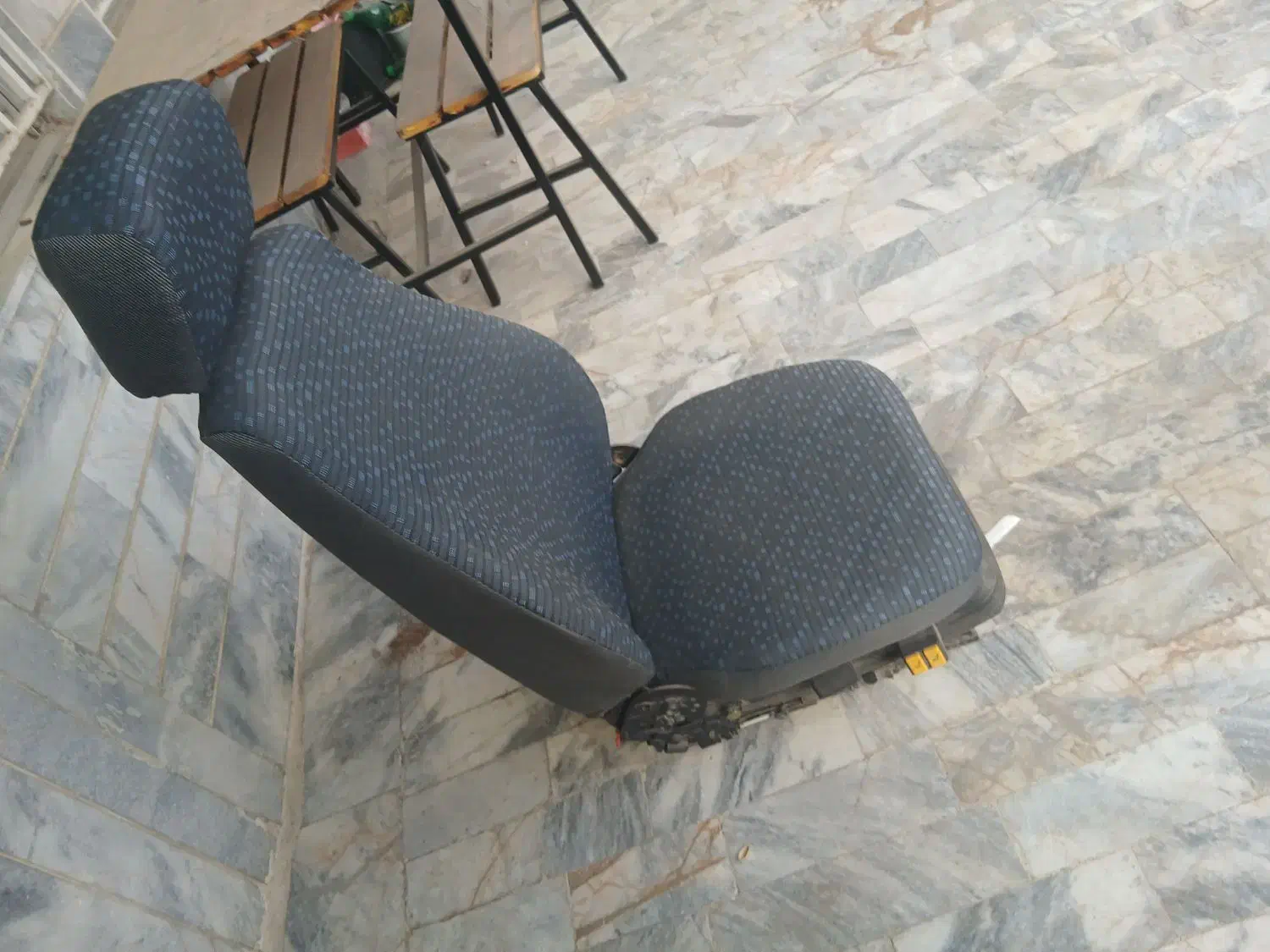 صندلی بادی کشنده مان|قطعات یدکی و لوازم جانبی|مشهد, آزادشهر|دیوار