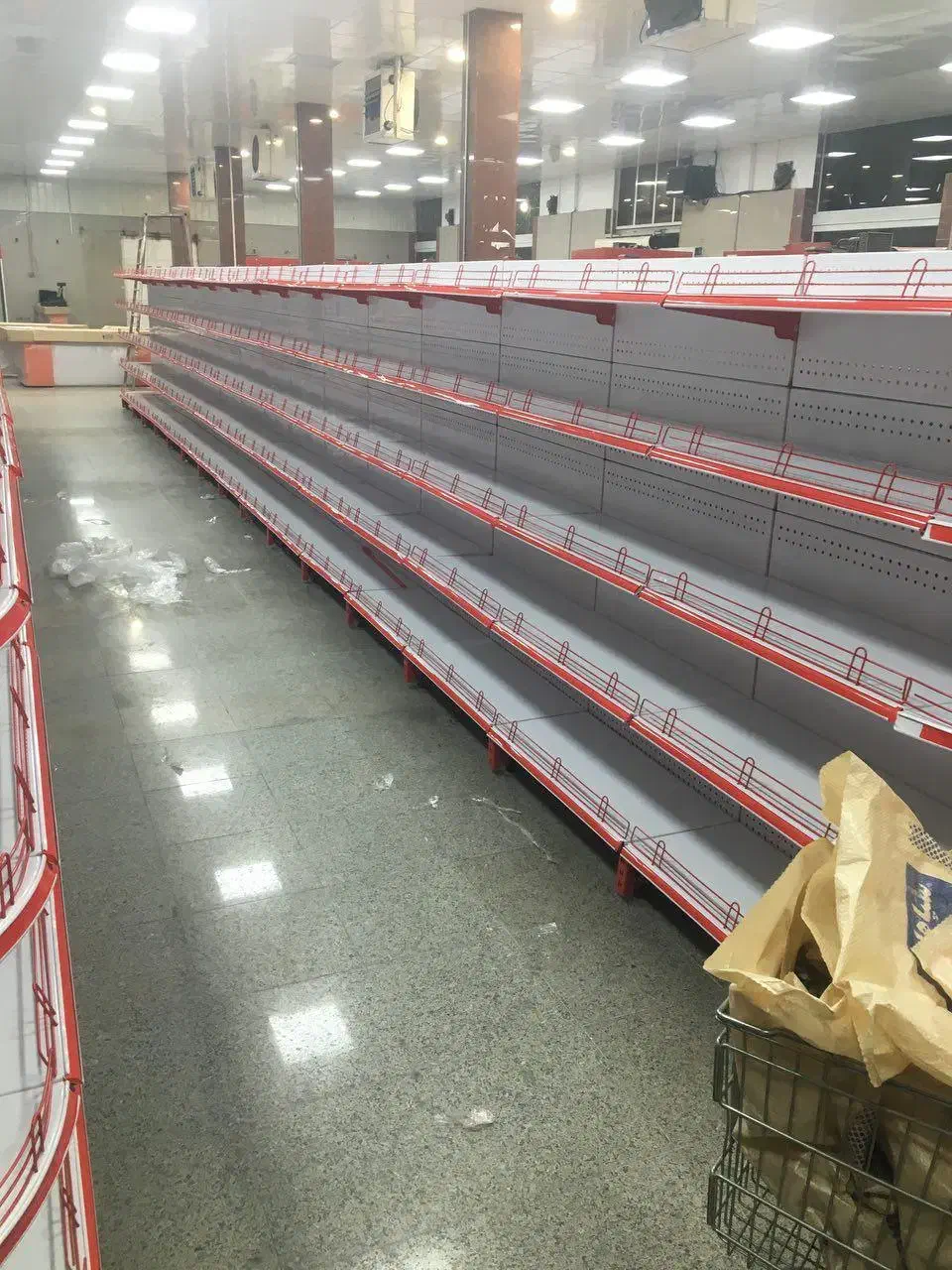 قفسه پیچ مهره ای و فروشگاهی|فروشگاه و مغازه|اسلامشهر, شهرک قائمیه|دیوار