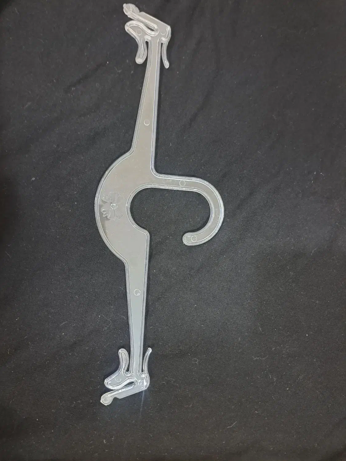 چوب لباسی لباس زیر|بندرخت و رخت‌آویز|شیراز, شهرک مطهری|دیوار