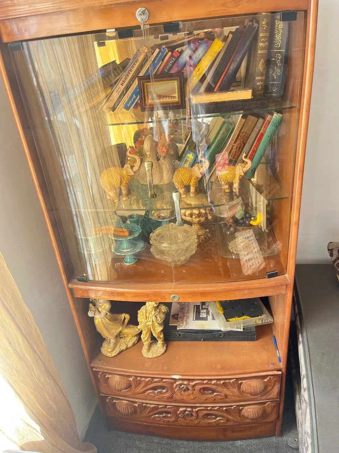 مبل کمد دیواری فرش روپله۰ میز تلوزیون|مبلمان خانگی و میز عسلی|ارومیه, |دیوار