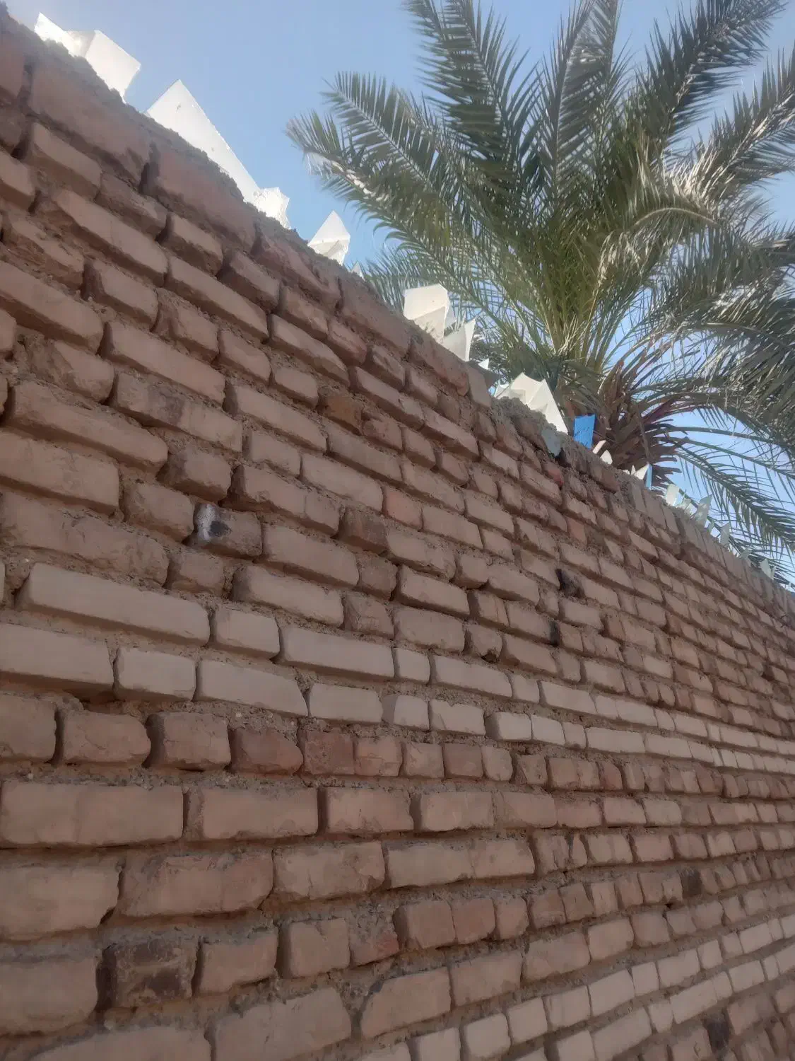 خونع خاش اول افتخار اباد معامله با سایپا یا مزدا|فروش خانه و ویلا|خاش, |دیوار