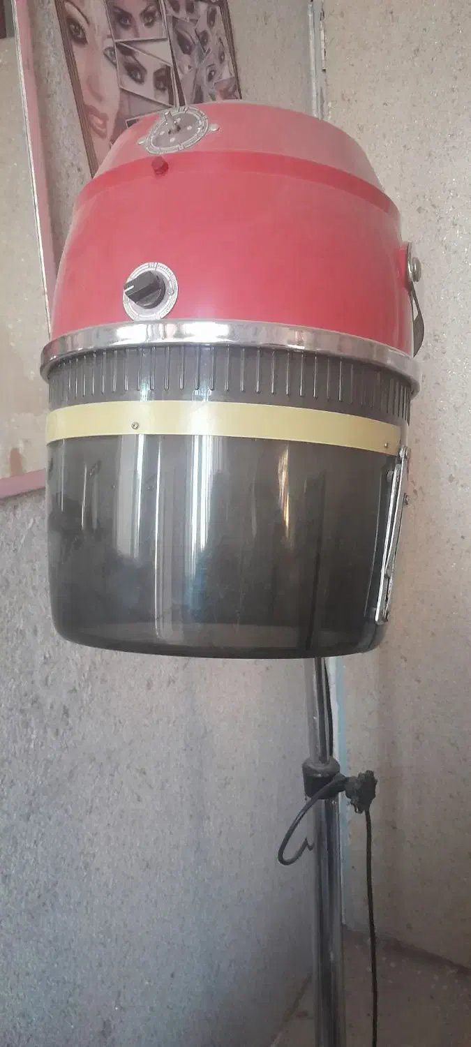 کلی وسایل آرایشگری صندلی اصلاح و....|آرایشگاه و سالنهای زیبایی|هشتگرد, شهرک راه آهن|دیوار