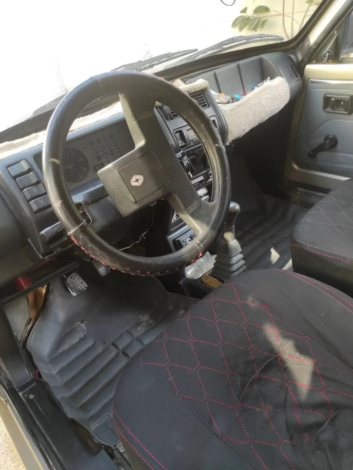 رنو پی کی|خودرو سواری و وانت|اصفهان, مصلی|دیوار