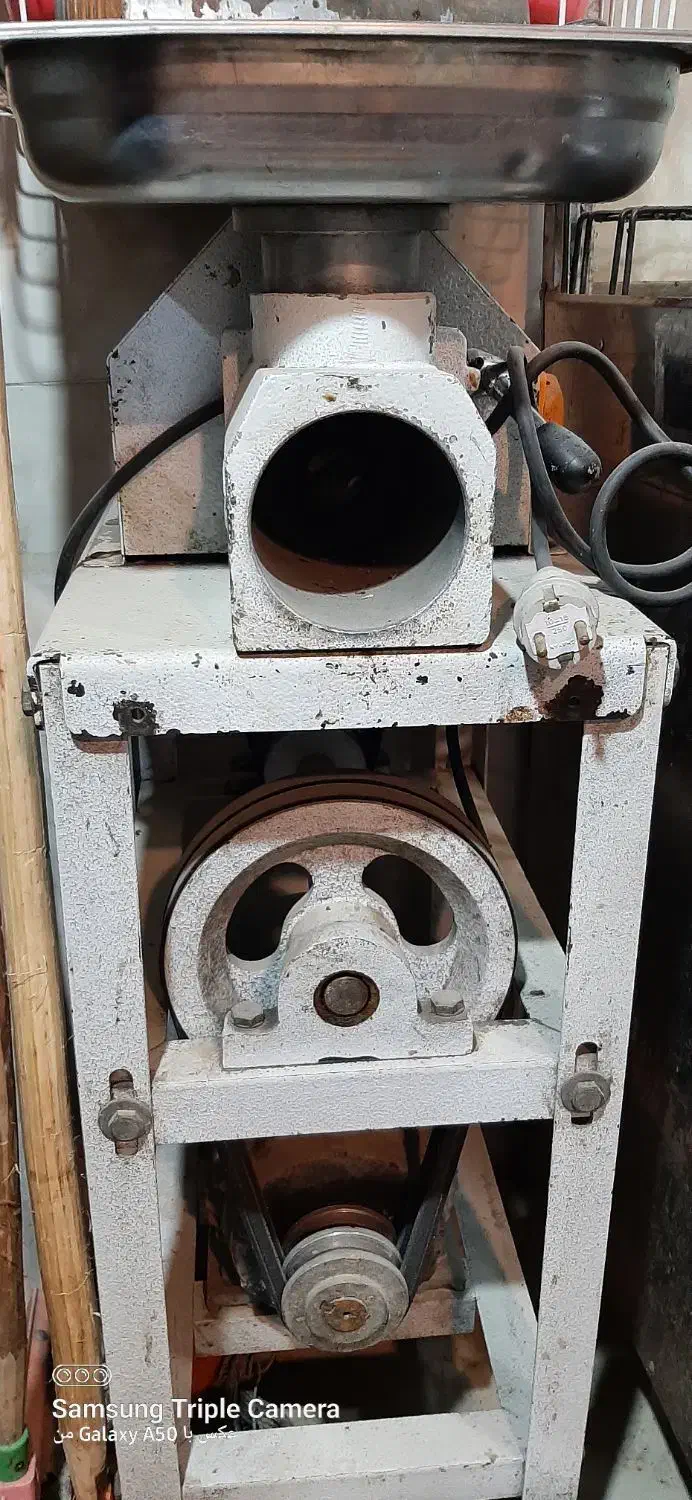 کلیه وسایل فست فود وکافی شاپ یکجافروخته میشود|کافی‌شاپ و رستوران|آران و بیدگل, |دیوار