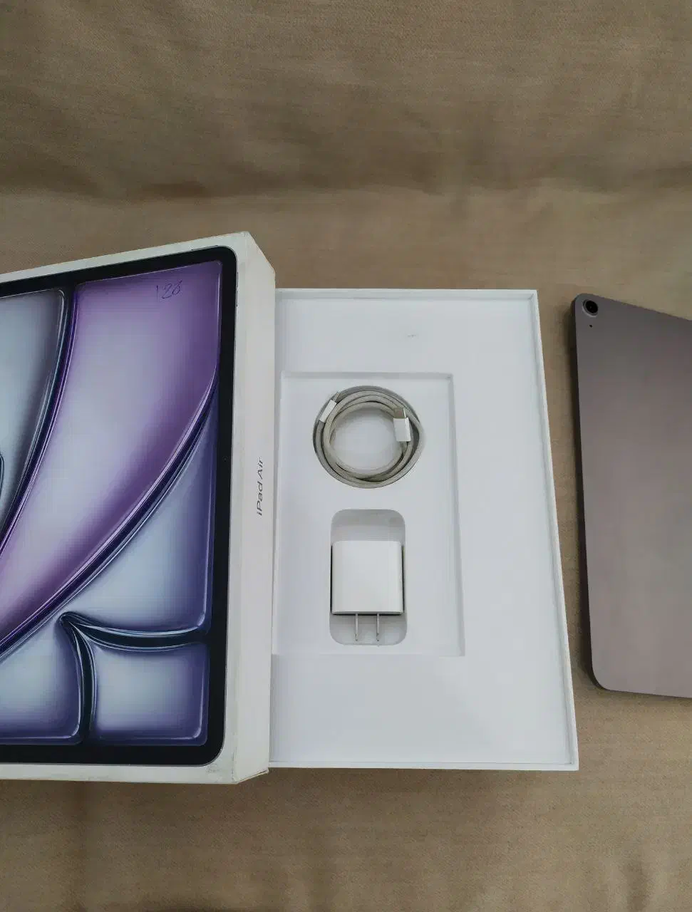 آیپد ایر ۱۳ اینچ m2|تبلت|تهران, فلسطین (میدان انقلاب)|دیوار