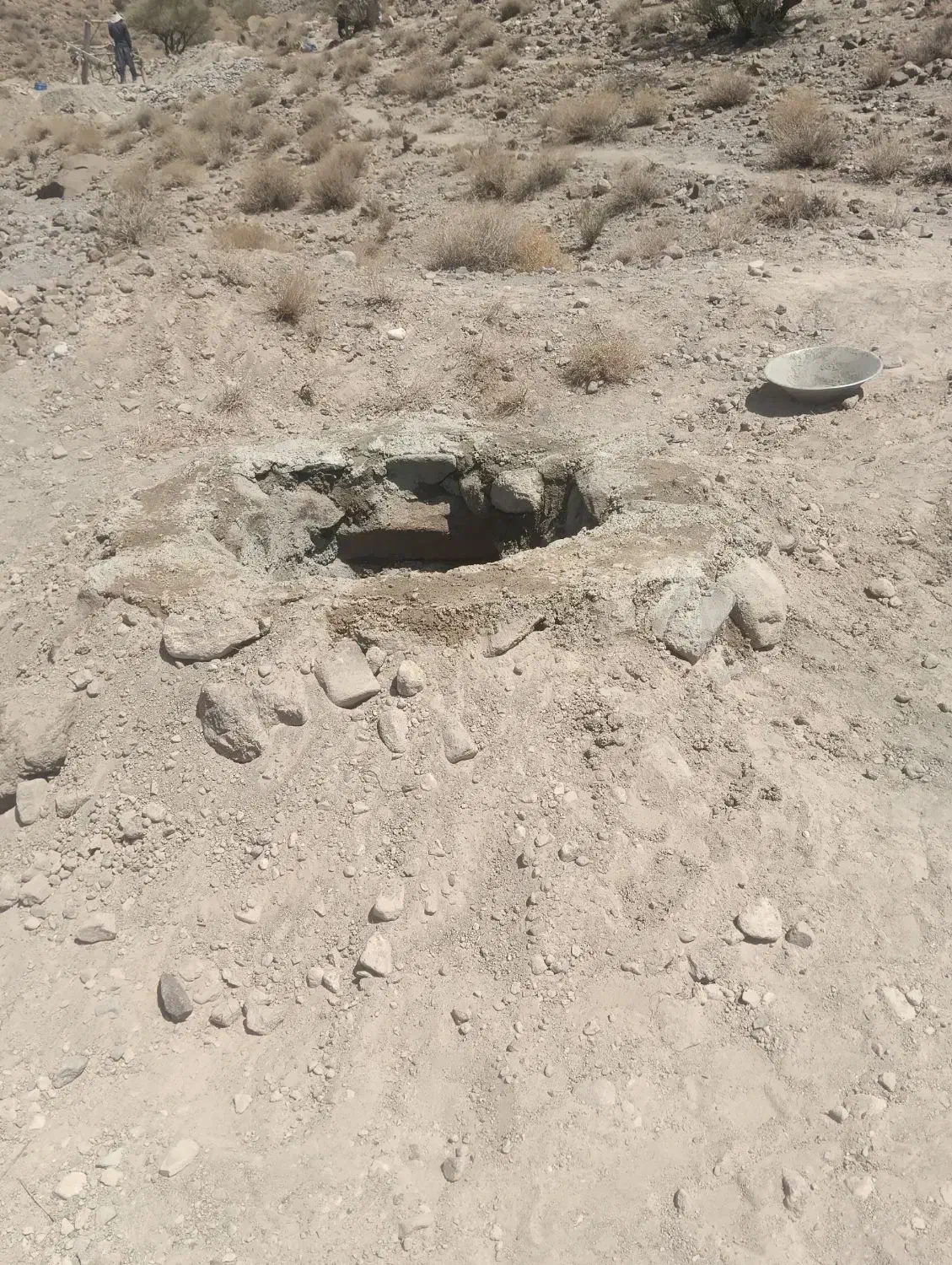 حفر و بازسازی چاه آب و قنات تا عمق ۷۰متر|خدمات پیشه و مهارت|خاش, |دیوار