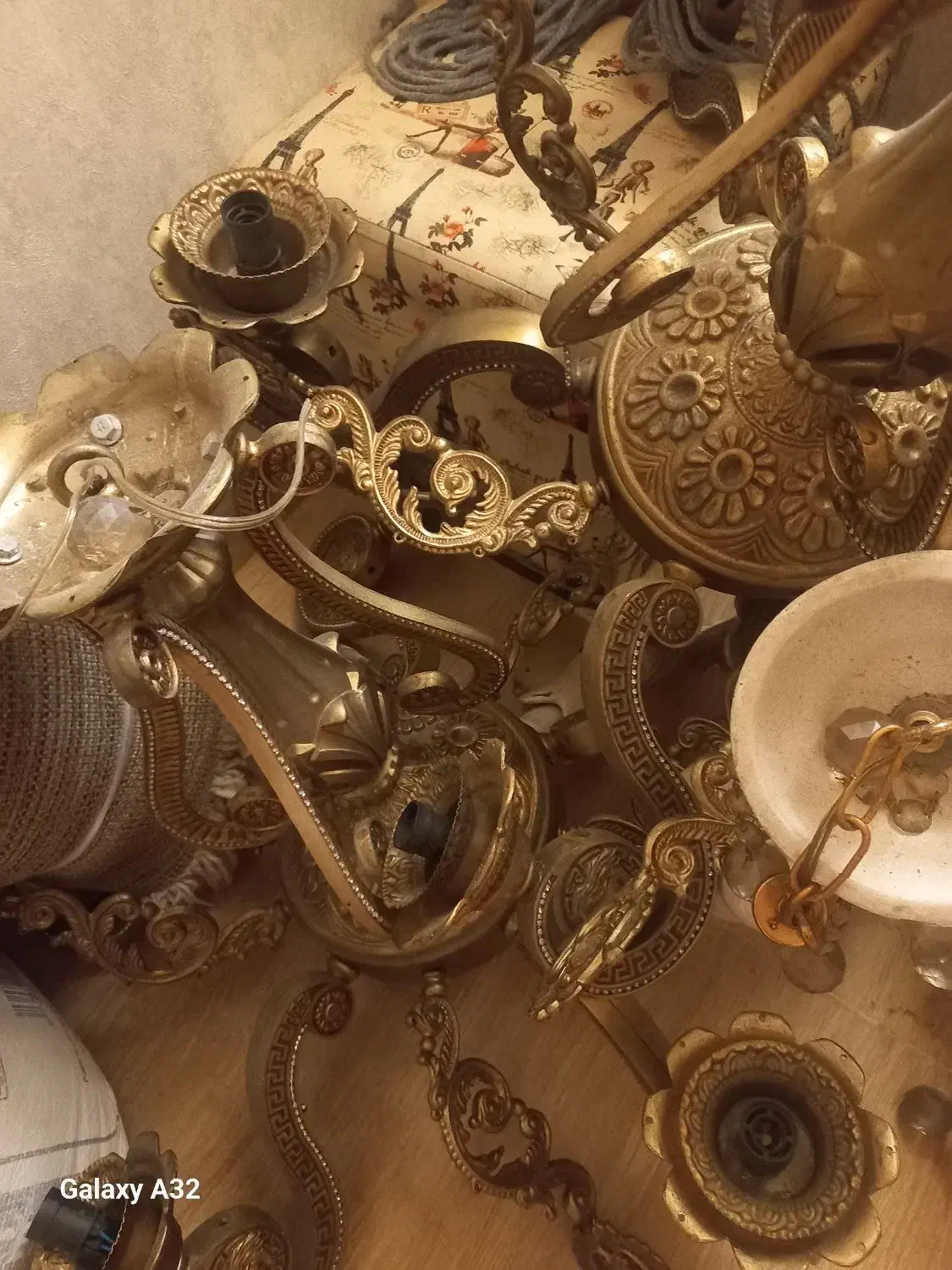 لوستر سلطنتی|لوستر و چراغ آویز|قشم, |دیوار