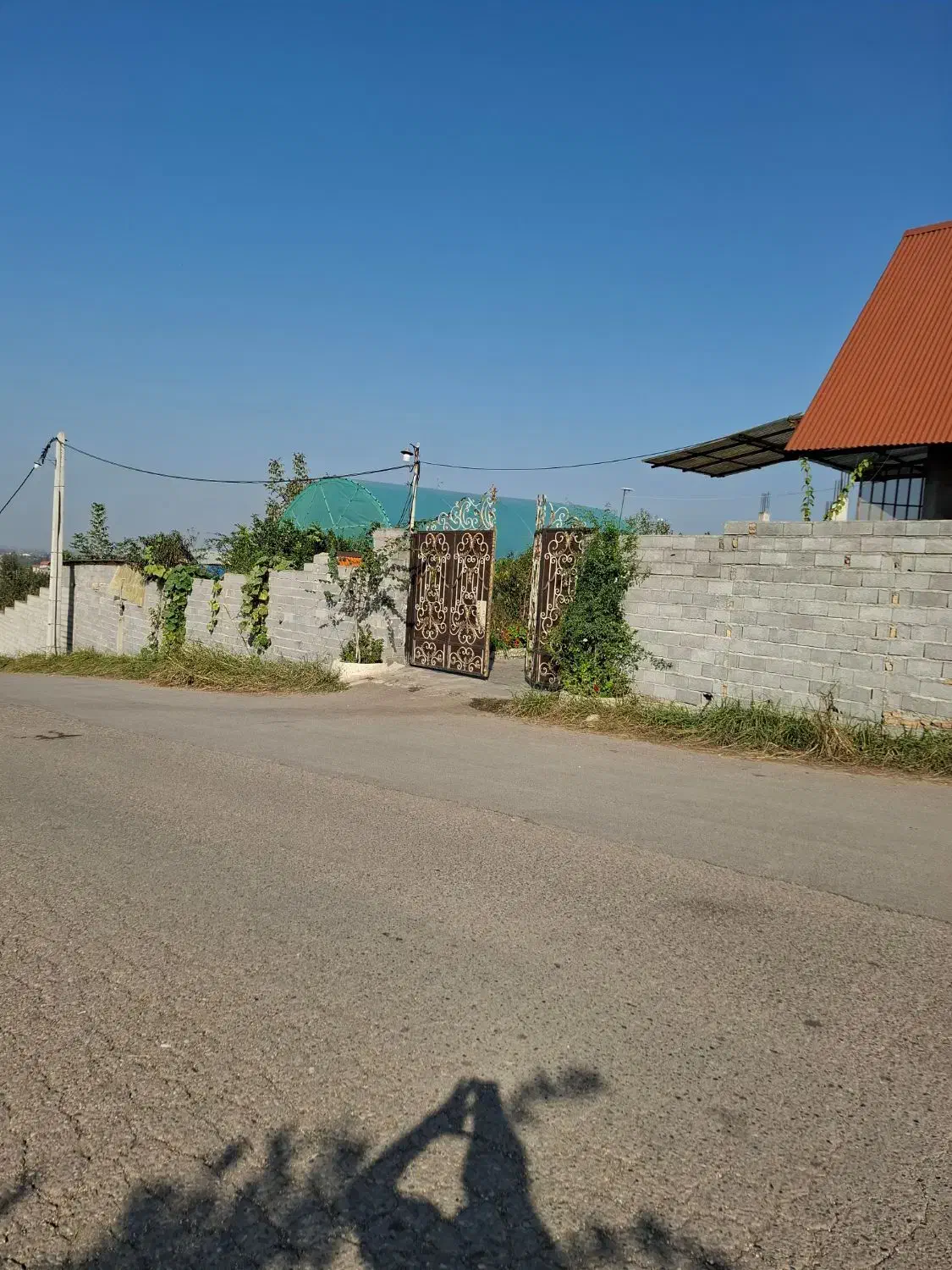 ۲۰۰ متر بافت مسکونی ارطه بر اصلی خیابان|فروش زمین و ملک کلنگی|ارطه, |دیوار