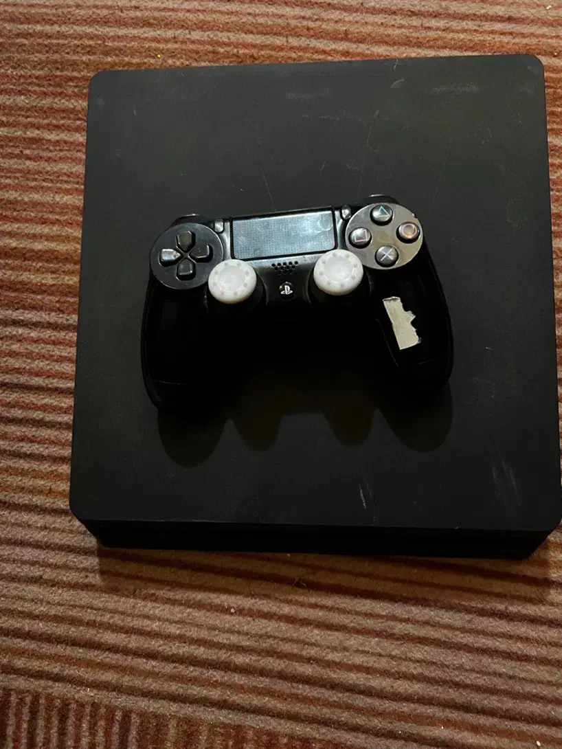 Pes4|کنسول، بازی ویدئویی و آنلاین|قم, سراجه (۱۵ خرداد)|دیوار