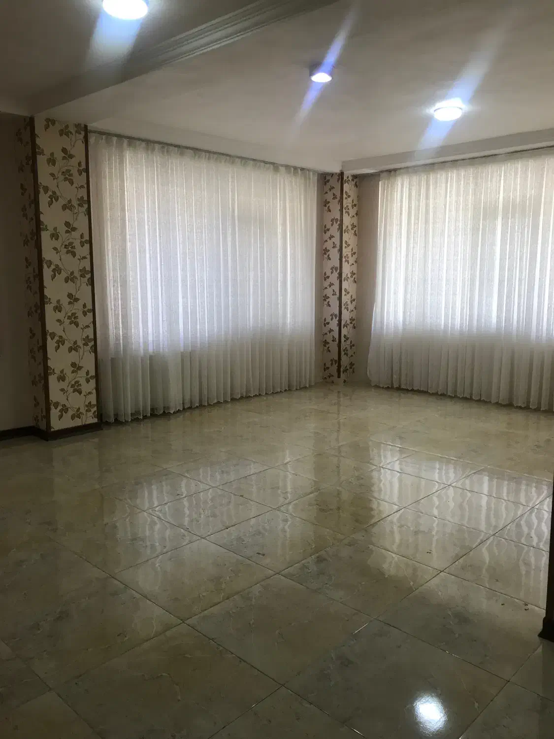 طبقه اول شخصی ساز|اجارهٔ آپارتمان|ایلام, |دیوار