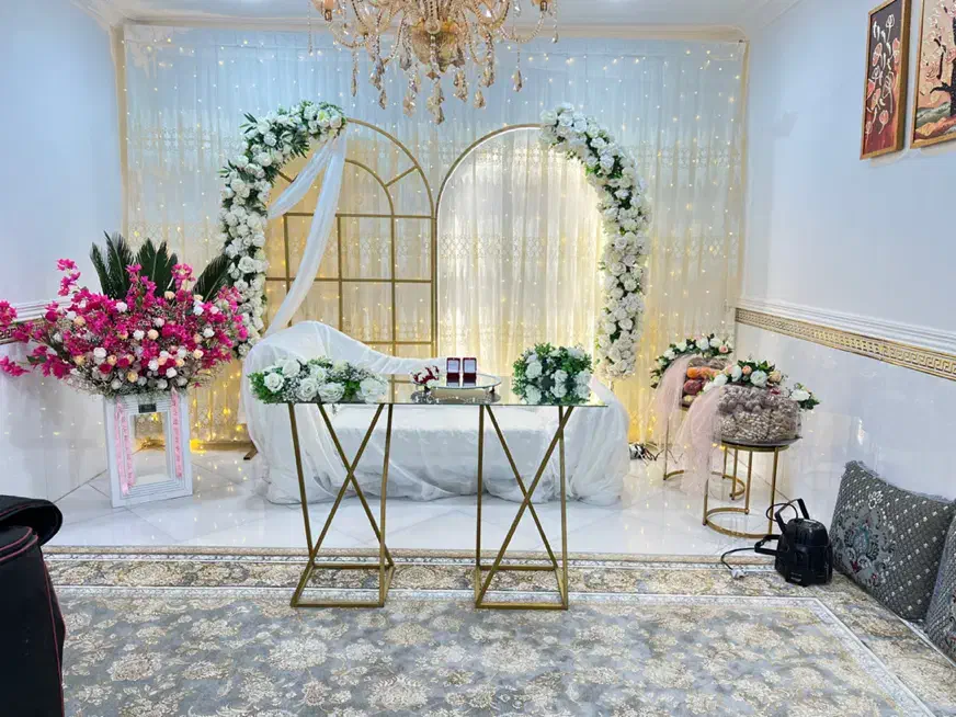 جایگاه عقدو نامزدی و عروسی و حنابندون لِیوا گالری|خدمات پذیرایی، مراسم|بندرعباس, |دیوار