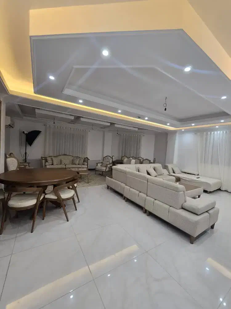 آپارتمان۱۳۵متری ۳خواب خ تهران|اجارهٔ آپارتمان|قائم‌شهر, |دیوار