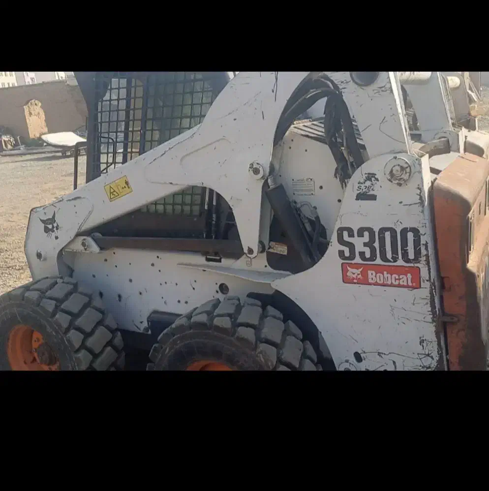 حمل خاک نخاله و محوطه سازی با بابکت|خدمات حمل و نقل|کهریزک, |دیوار