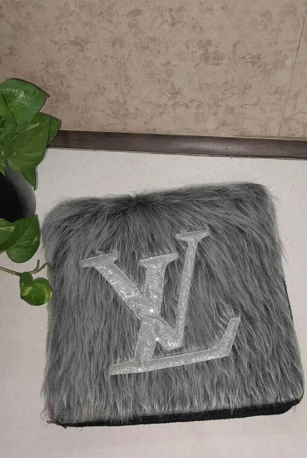 کوسن مدرن|مبلمان خانگی و میز عسلی|سبزوار, فقیه سبزواری|دیوار