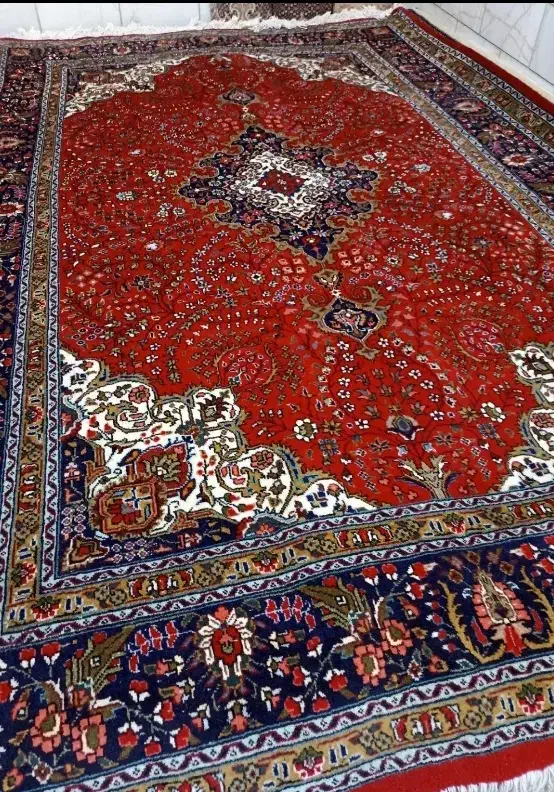 انواع فرش دستباف درحدکارکرده خ....|فرش|مرند, |دیوار