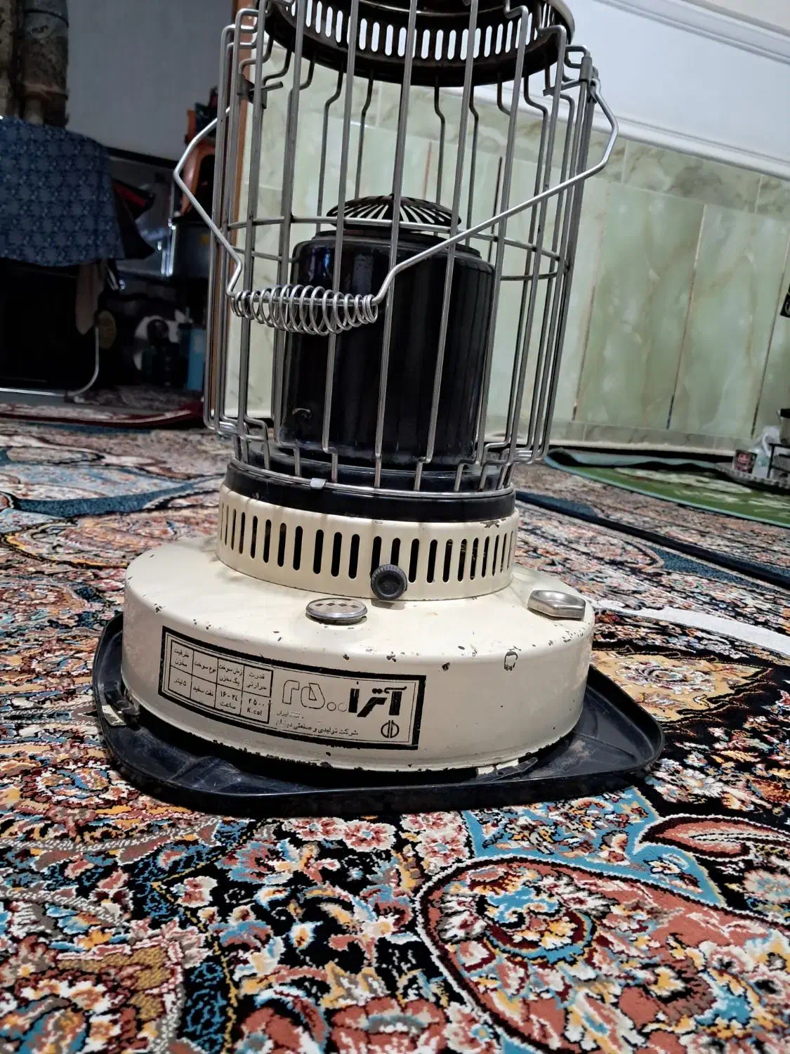 چراغ نفتی اترا|بخاری، هیتر، شومینه|زابل, |دیوار