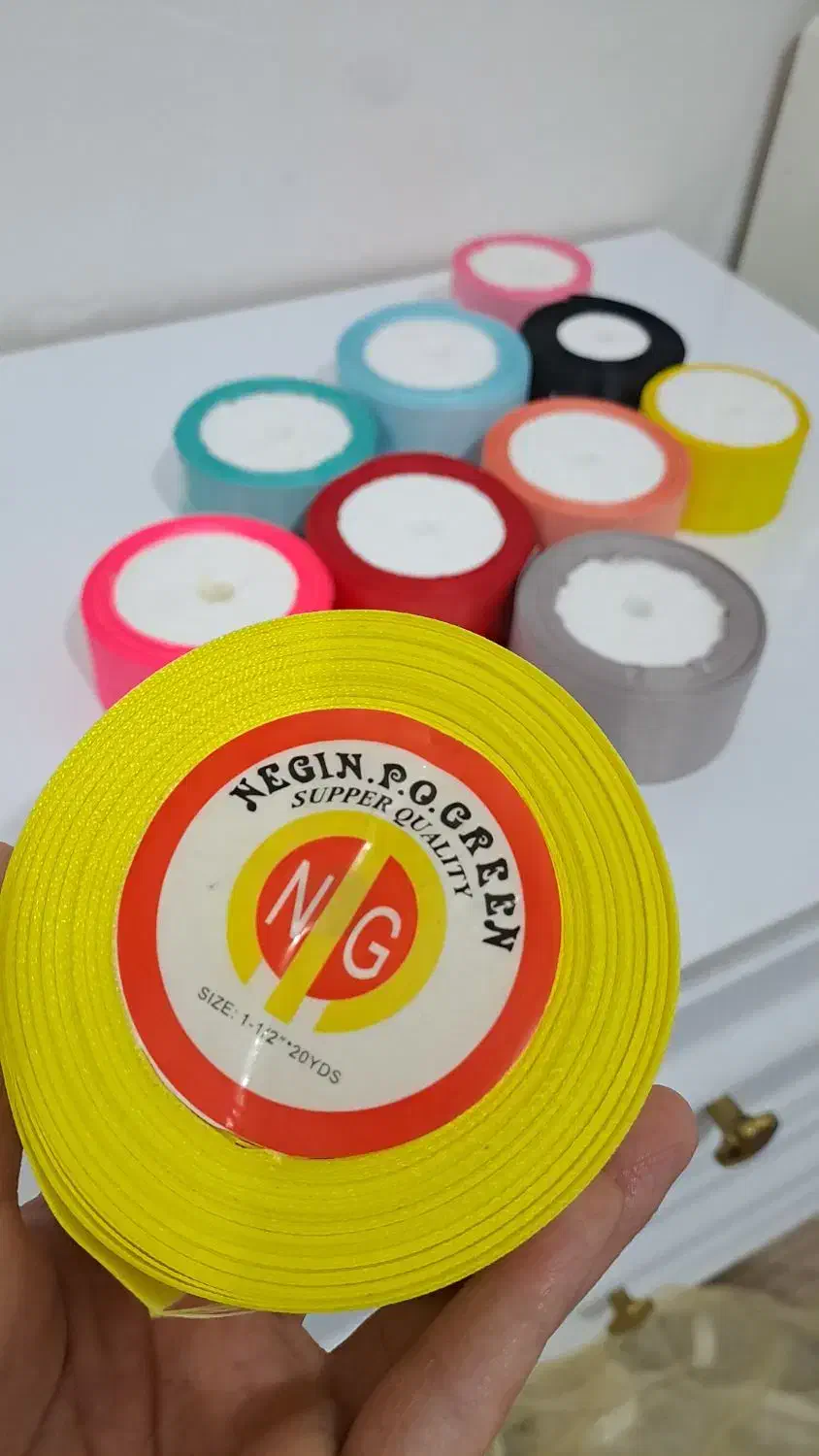 روبان گروگرن|زیورآلات و اکسسوری|میلاجرد, |دیوار