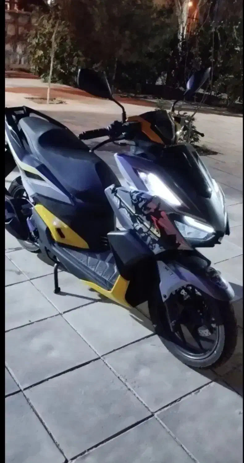 طرح کلیک 170 سیسی|موتورسیکلت|تهران, عباسی|دیوار