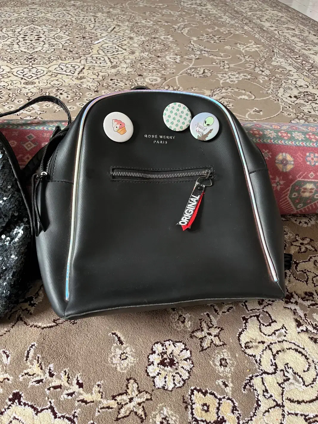 حراج دو عدد کیف کوله پشتی سالم و نو دونه ای ۱۵۰|حراج|شیراز, فرهنگ شهر|دیوار