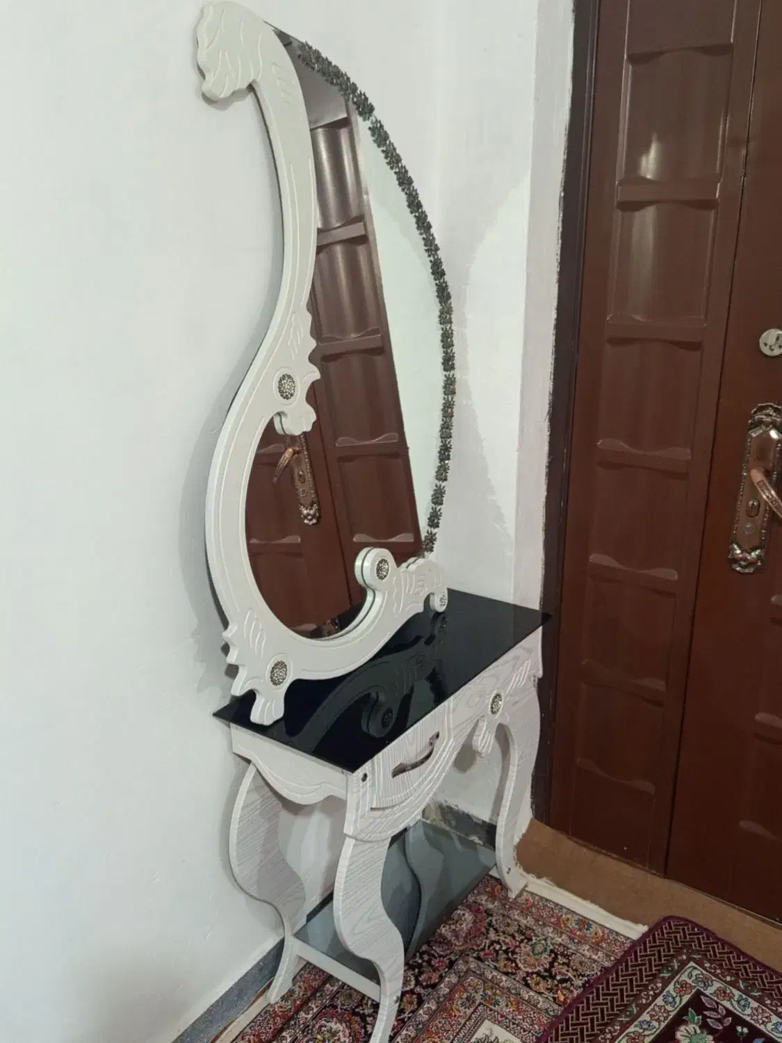 تعدادی وسیله|ساعت دیواری و تزئینی|اسلام‌‌آباد غرب, |دیوار