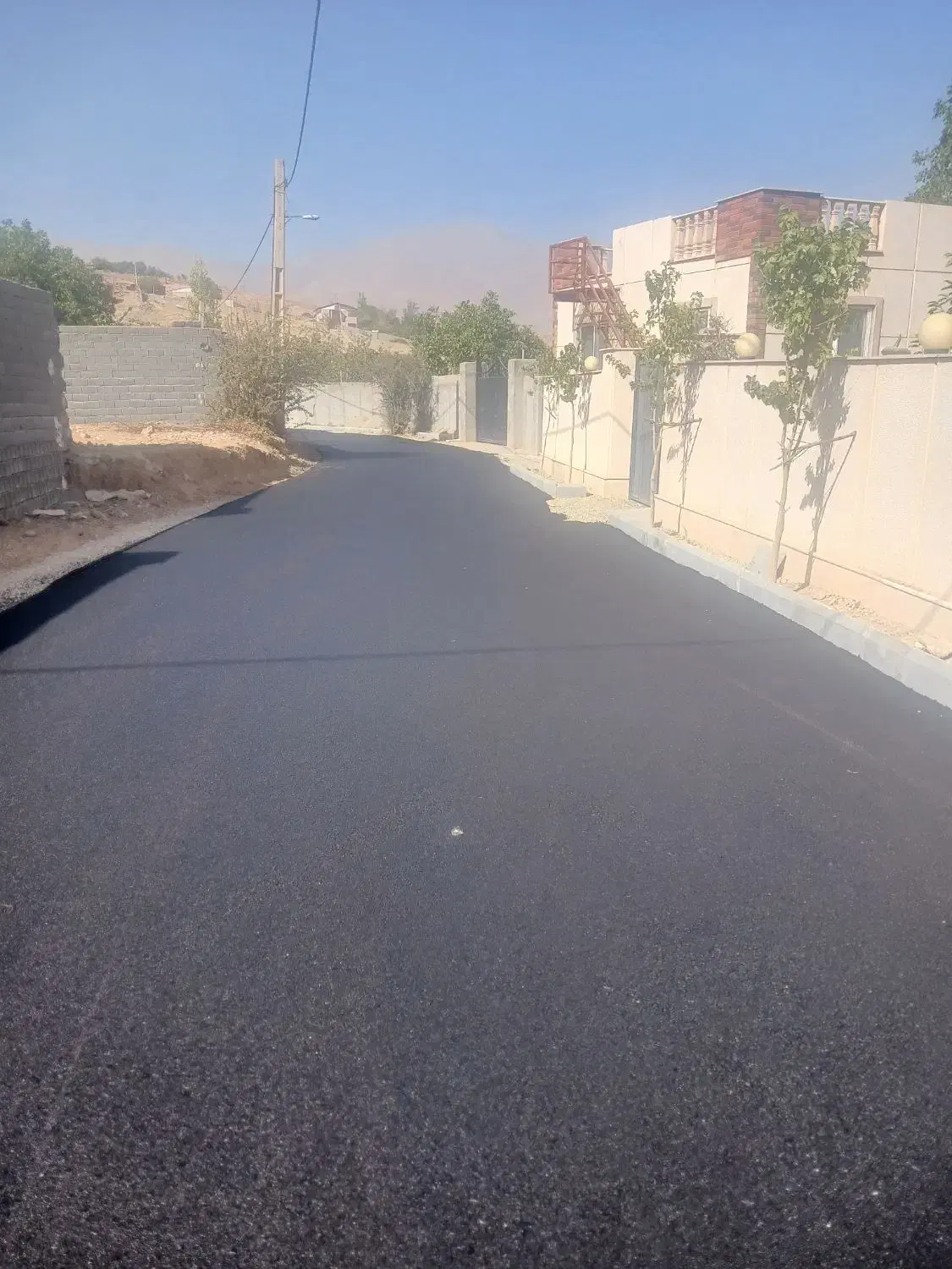 آسفالت-ایزوگام-قیر و گونی|خدمات پیشه و مهارت|دماوند, دماوند|دیوار