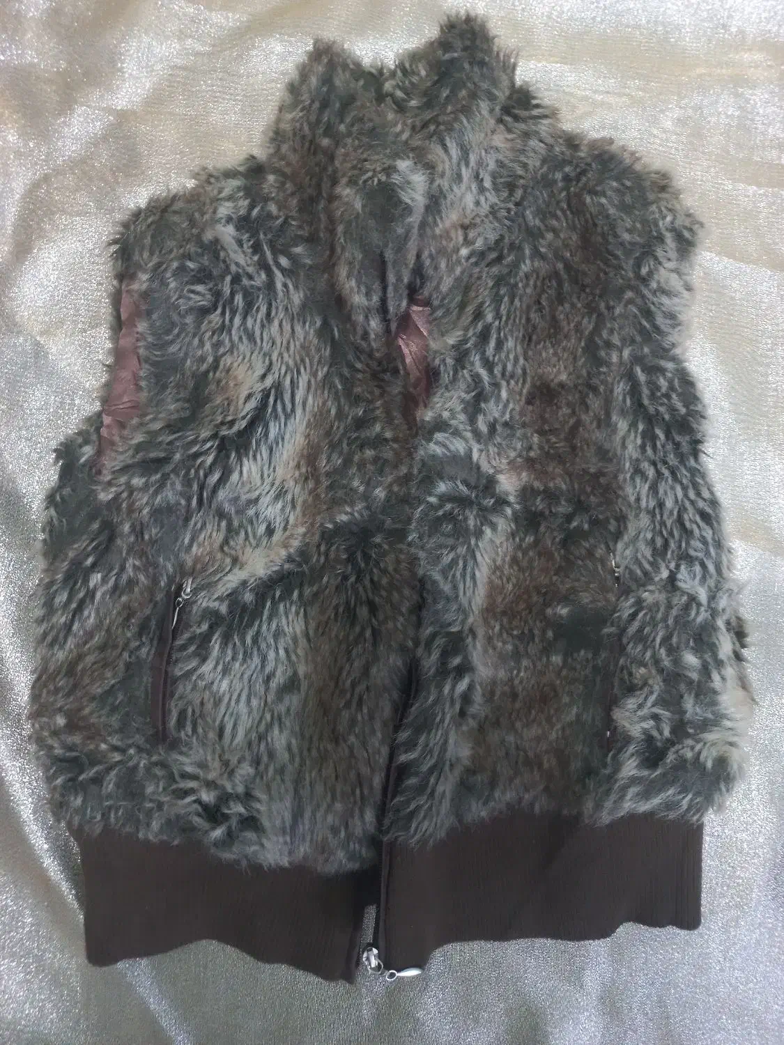 خز خوش پوش|لباس|دهدشت, |دیوار