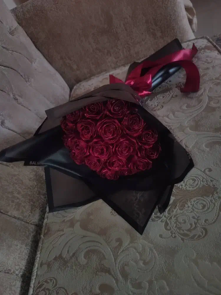 انواع دسته گل و باکس رز روبانی|گل مصنوعی|تهران, زیبادشت|دیوار