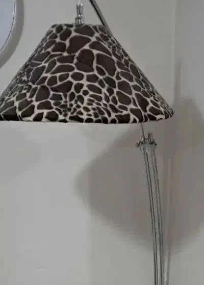 دست دوم|چراغ خواب و آباژور|اندیشه, اندیشه فاز ۳|دیوار