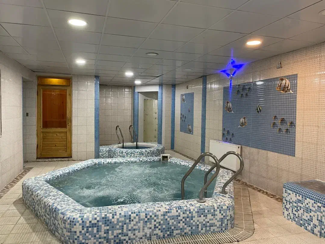 سونا جکوزی|مصالح و تجهیزات ساختمان|شیراز, لب آب|دیوار