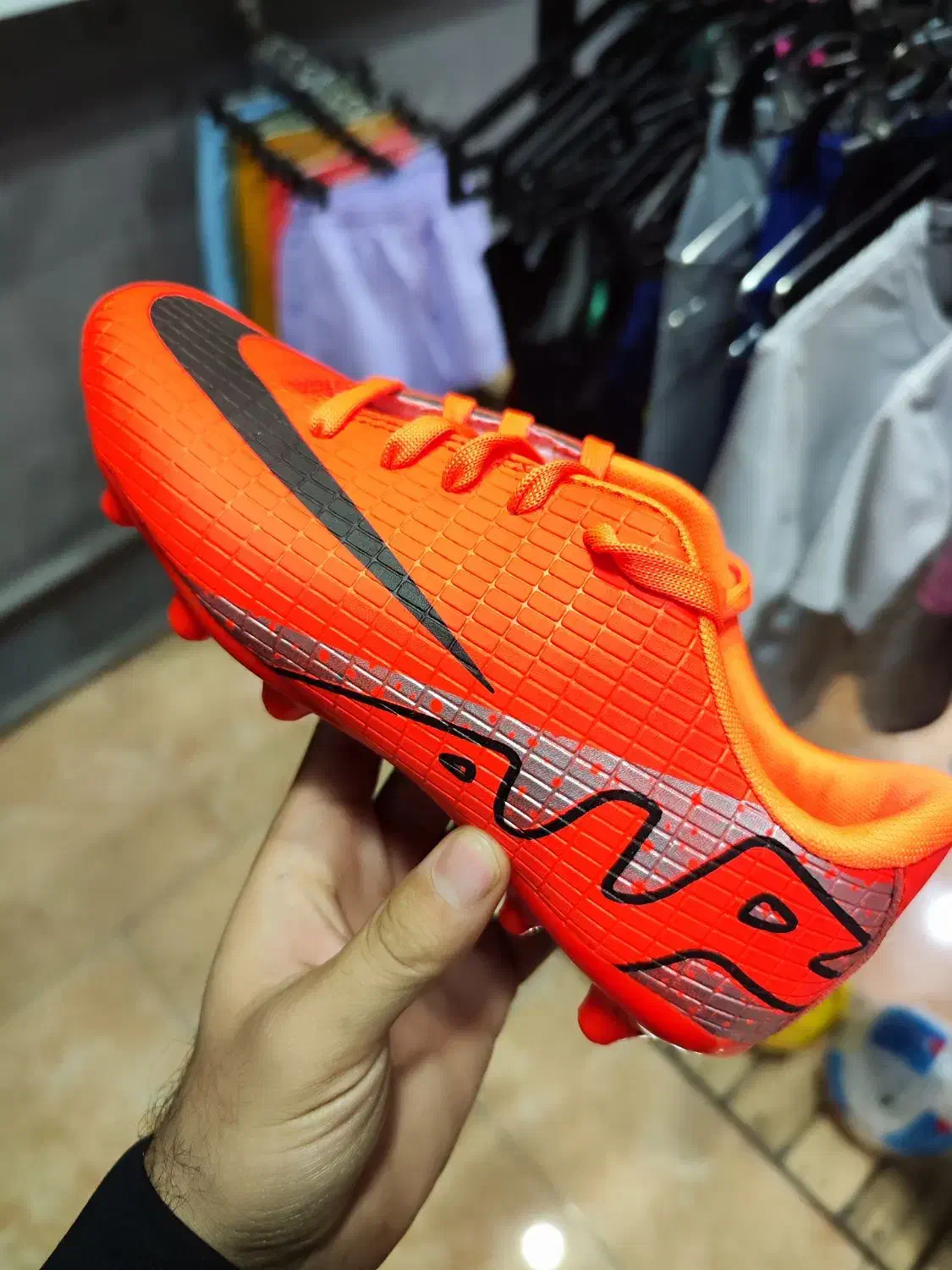 کفش چمنی ایرزوم|کیف، کفش، کمربند|ارومیه, |دیوار