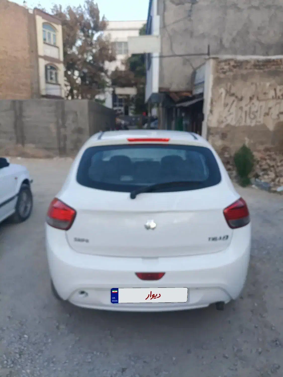 تیبا 2 (هاچبک) SX، مدل ۱۳۹۵|خودرو سواری و وانت|بروجرد, |دیوار