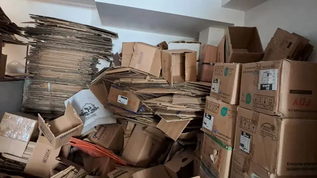 ضایعات کارتن و کاغذ|عمده‌فروشی|ری, فیروزآباد|دیوار