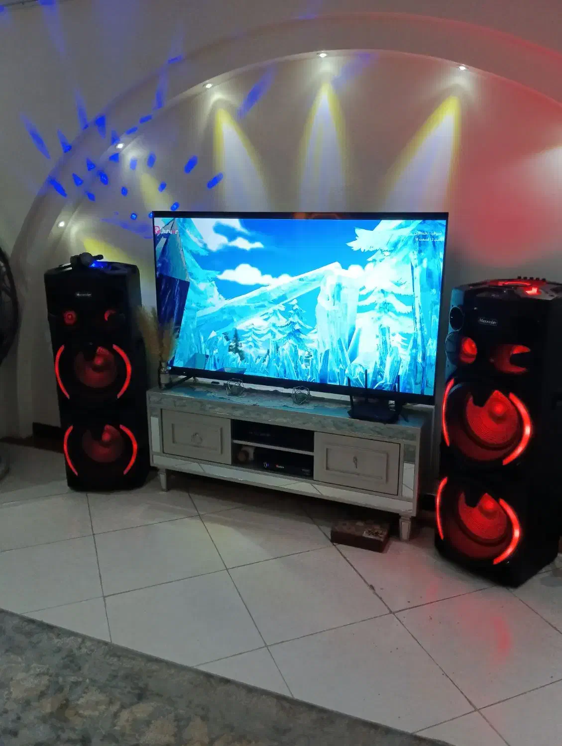 فروش LED65 اینچ برندECOLUX و اسپیکر maxeeder|تلویزیون و پروژکتور|تهران, گلستان (شهرک راه آهن)|دیوار