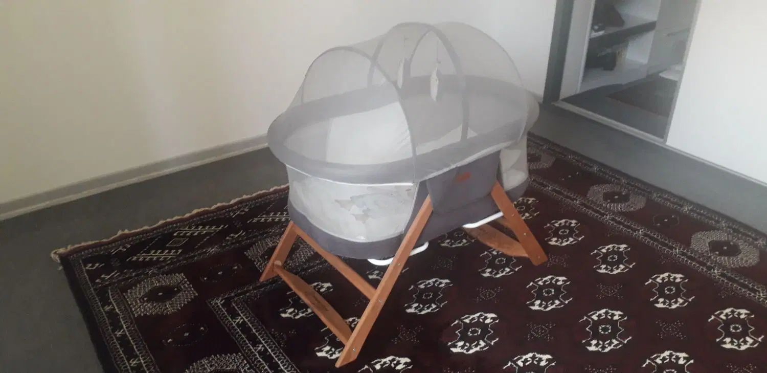 گهواره|تخت و صندلی بچه|بندر ترکمن, |دیوار