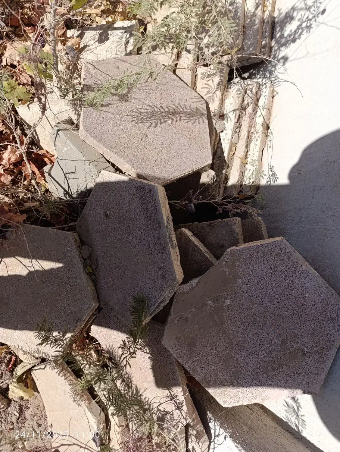 چند متر موزائیک|مصالح و تجهیزات ساختمان|سبزوار, خسروجرد|دیوار